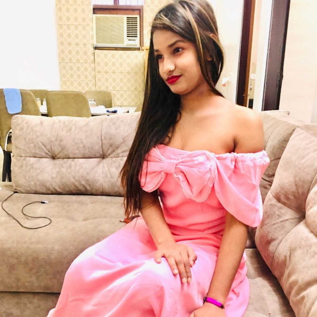 Get 30% Off On Independent Escorts in Pushkar With 5 Star Room Facility